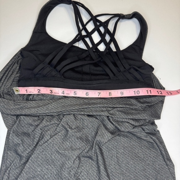 Lululemon Wild Tank Top Strappy Open Back Heathered Gray Black Size 2 - Picture 7 of 7